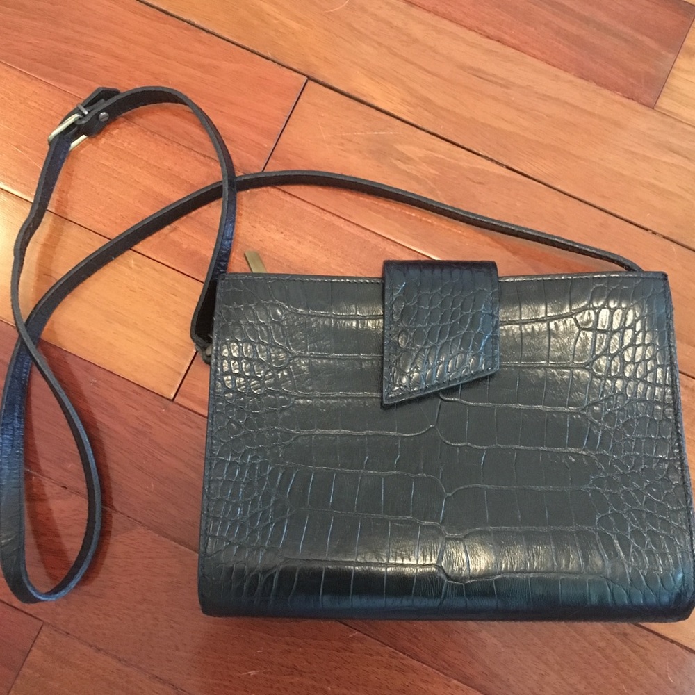 Vintage Leather Liz Claiborne Purse